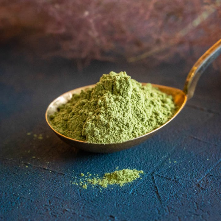 Organic wheat grass powder