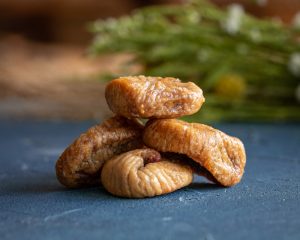 Dried organic figs