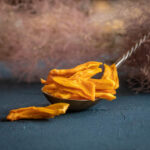 Mahedad kuivatatud mangod