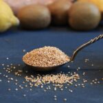 Puffed organic amaranth seeds