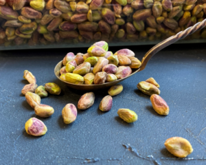 Shelled organic pistachios