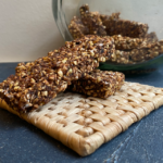 Органический гречневый батончик с брокколи и айвой, 30 г