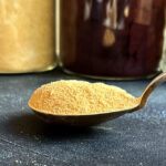 Органический порошок корня женьшеня