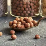 Organic balls with cocoa